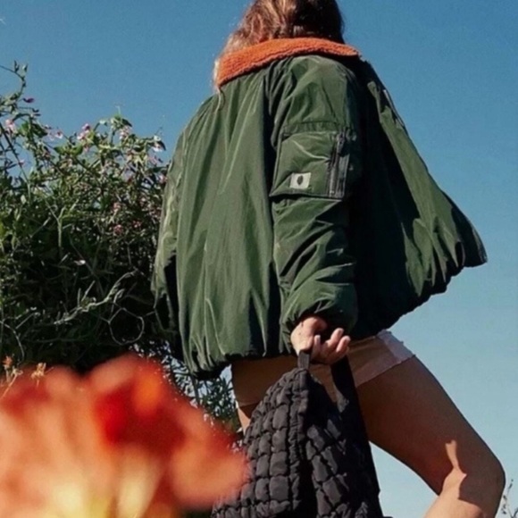 Free People FP movement outpost bomber - Picture 2 of 8